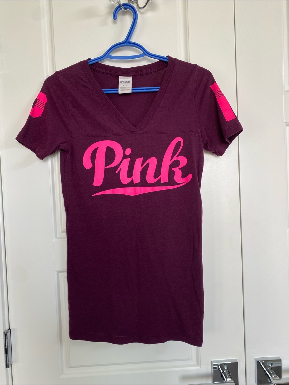 $10 BUNDLE ITEM VS PINK - V-neck T-Shirt in Deep Berry with Hot Pink Logo